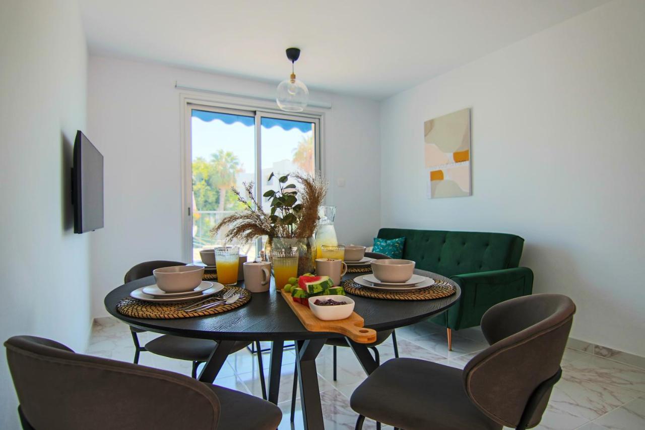 Phaedrus Living Seaside Luxury Flat Athina 21 Apartman Paphos Kültér fotó